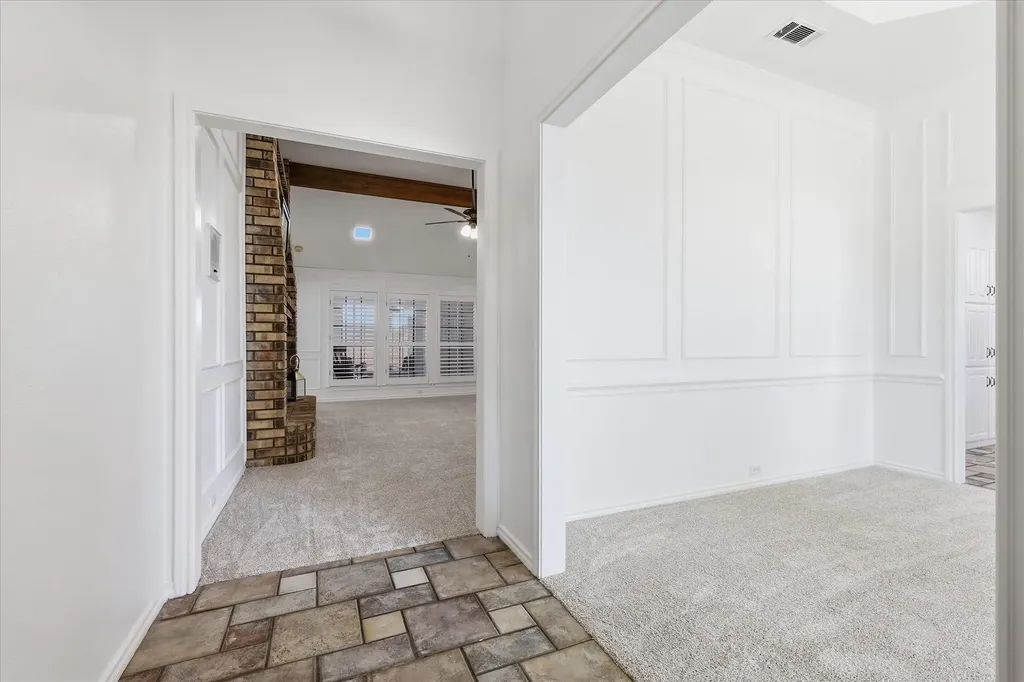 1900 Glenbrook Court Bedford TX 76021