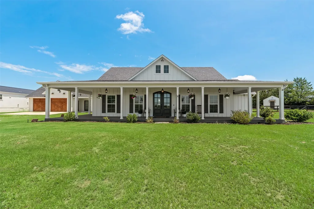 771 Vz County Road 2115 Canton TX 75103