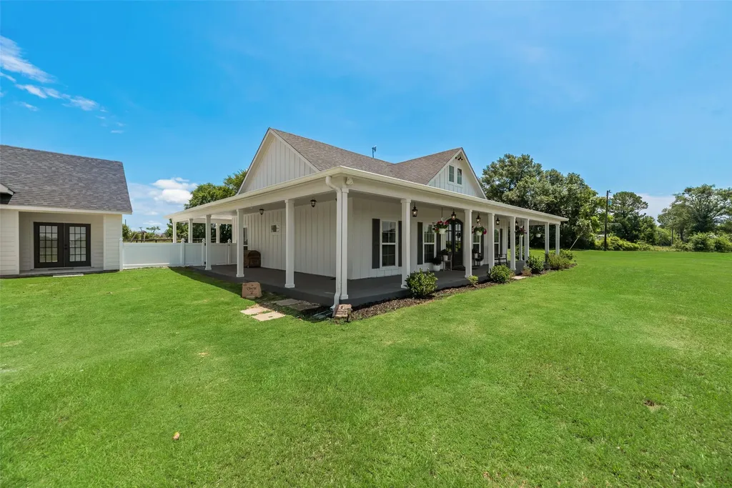 771 Vz County Road 2115 Canton TX 75103