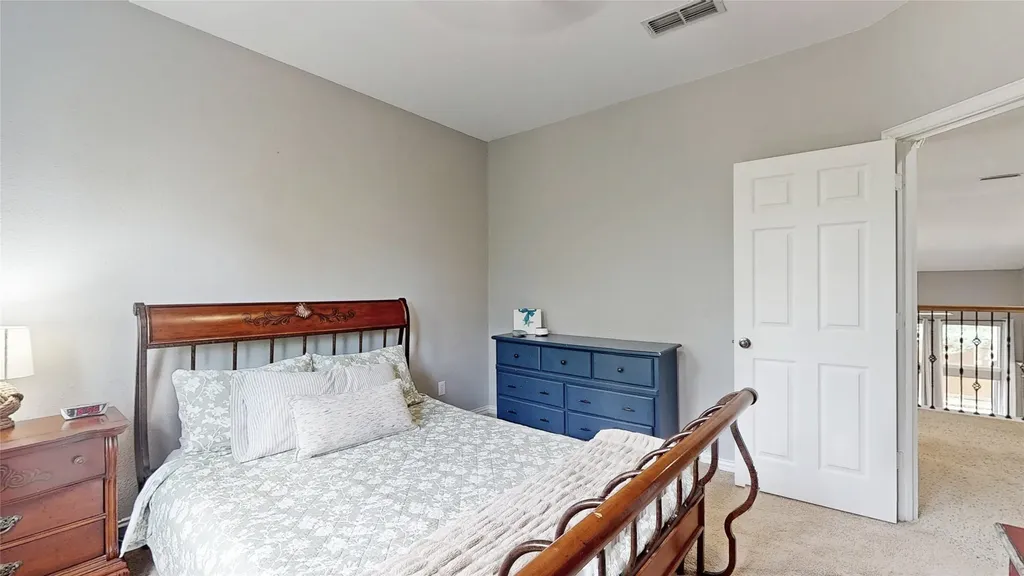 861 Bradford Street Lantana TX 76226