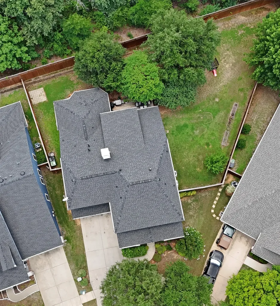 861 Bradford Street Lantana TX 76226