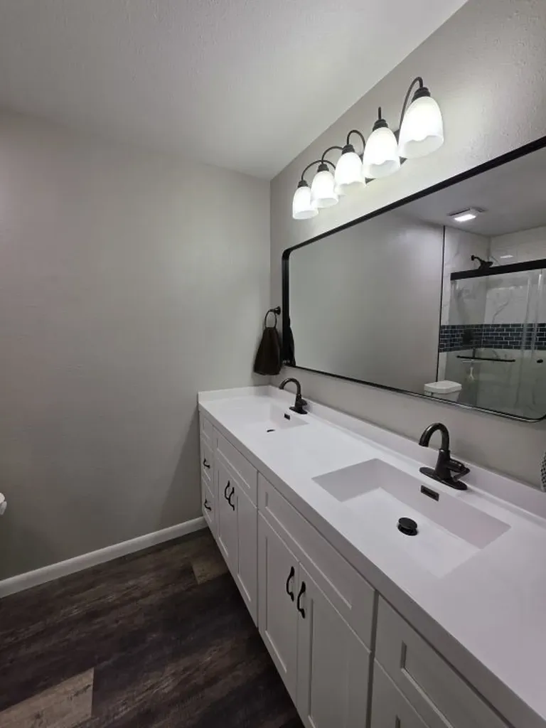 104 Bowie Lane Hewitt TX 76643