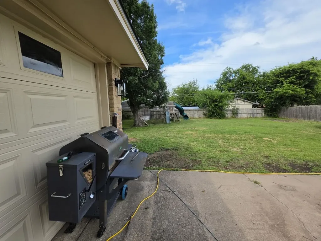 104 Bowie Lane Hewitt TX 76643