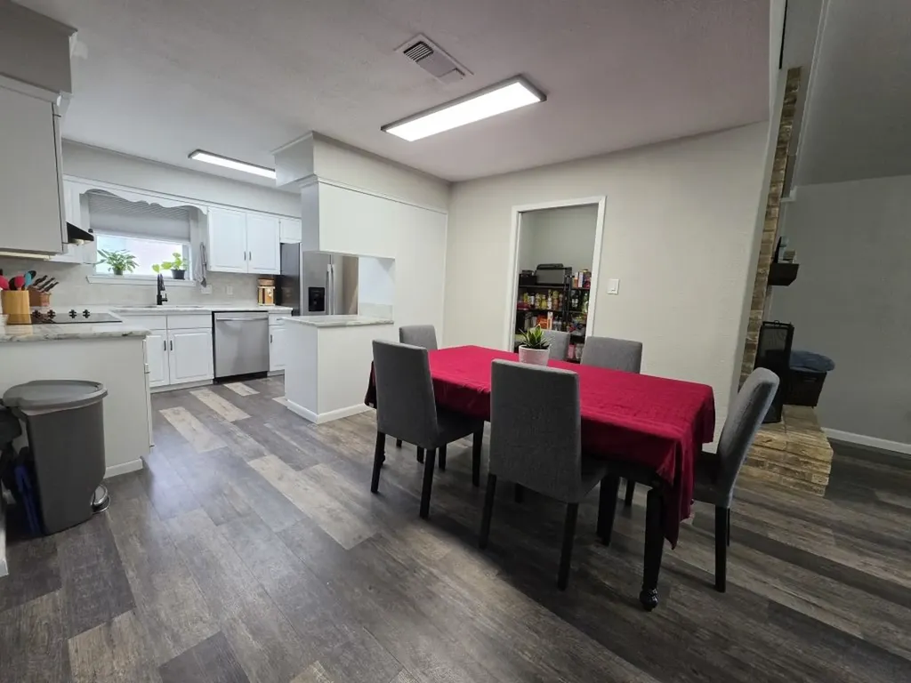 104 Bowie Lane Hewitt TX 76643