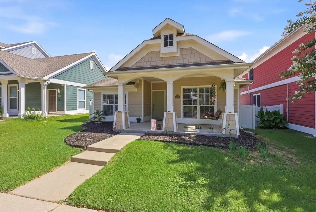 1351 Portsmouth Drive Providence Village TX 76227