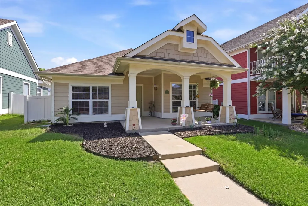 1351 Portsmouth Drive Providence Village TX 76227