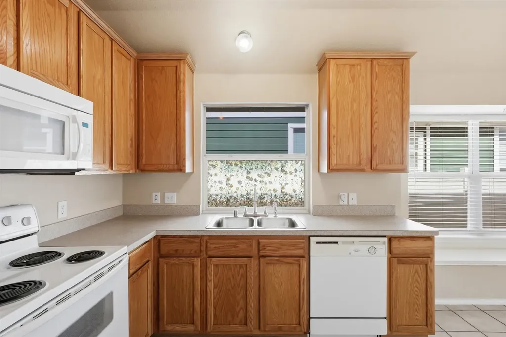 1351 Portsmouth Drive Providence Village TX 76227