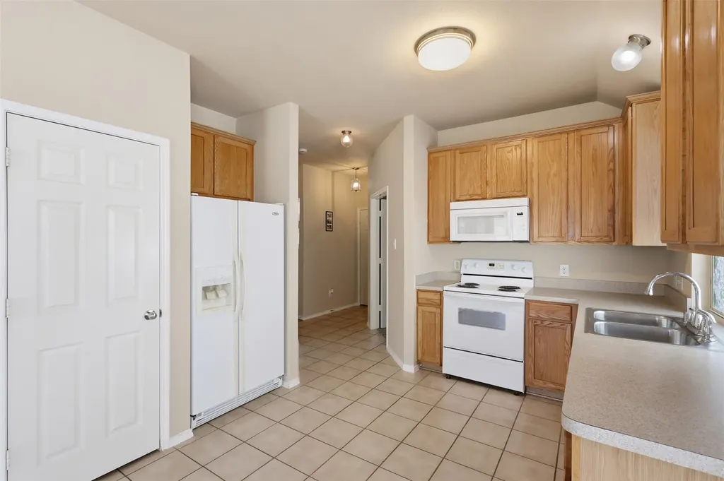 1351 Portsmouth Drive Providence Village TX 76227
