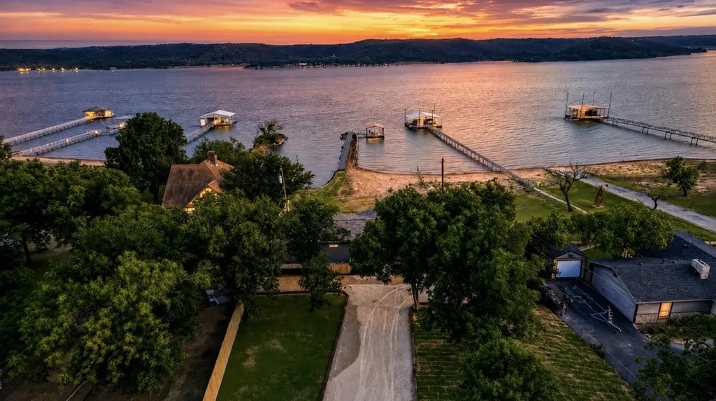 4445 Chapel Road Possum Kingdom Lake TX 76450