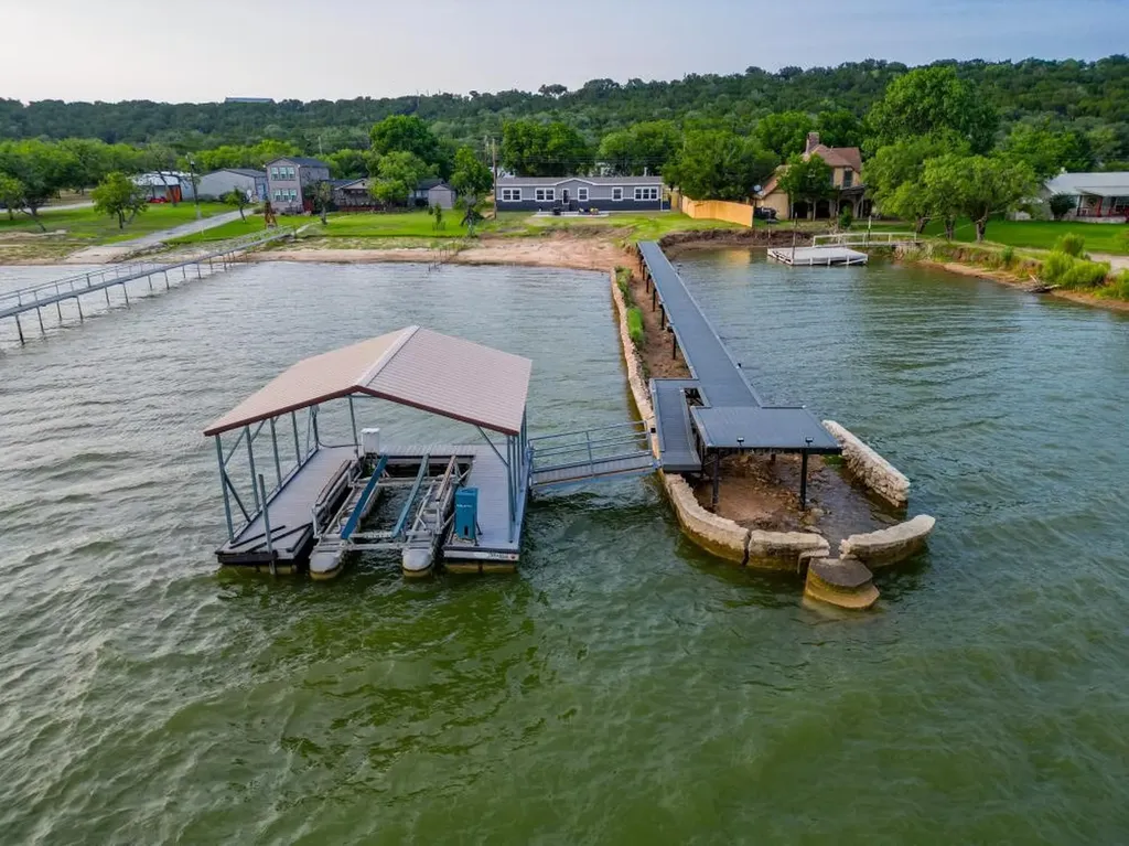 4445 Chapel Road Possum Kingdom Lake TX 76450