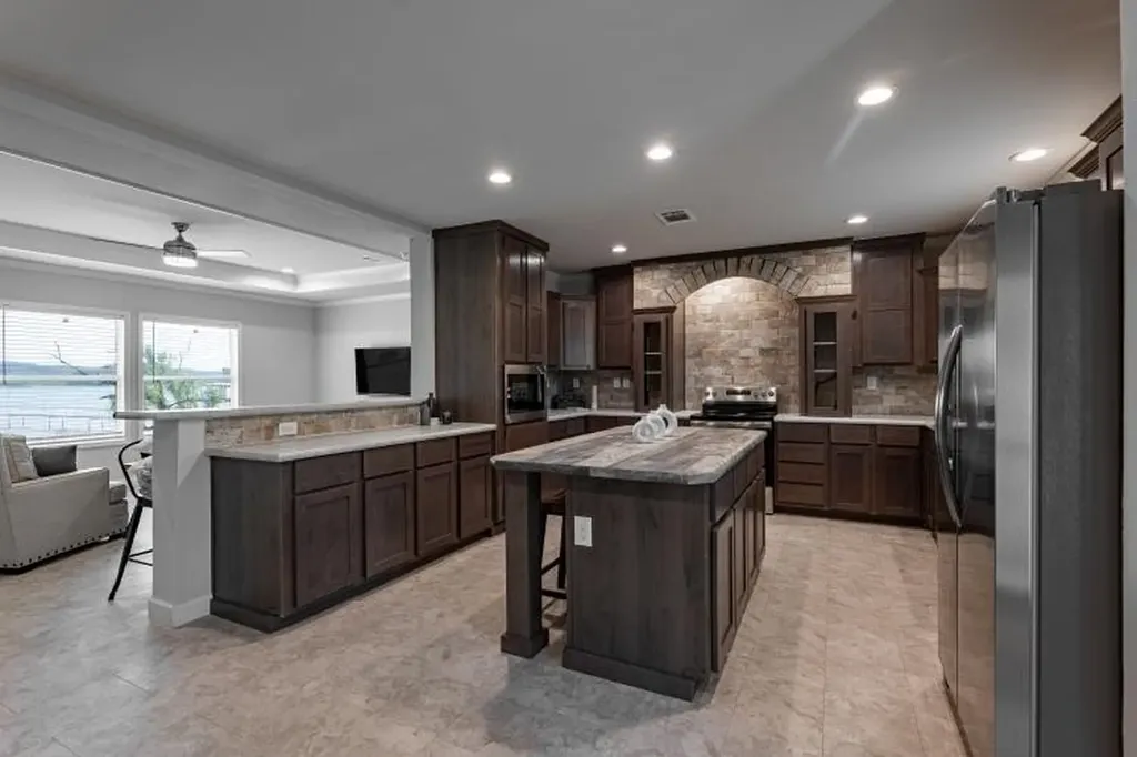 4445 Chapel Road Possum Kingdom Lake TX 76450