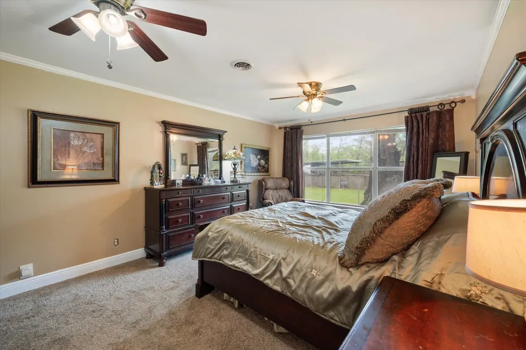 14036 Old Texaco Road Conroe TX 77302