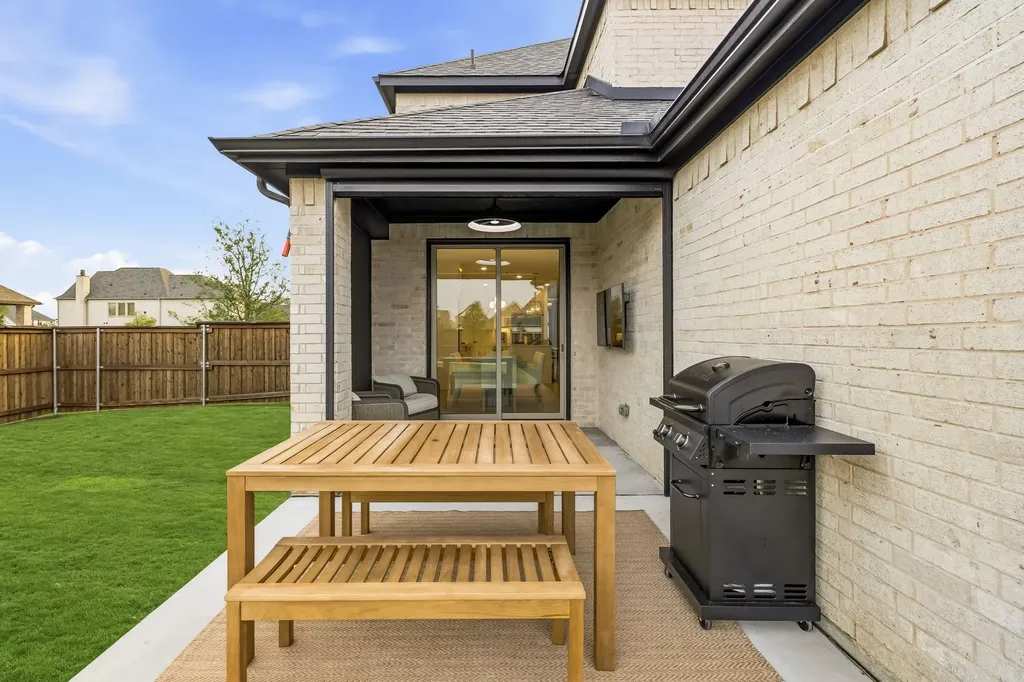 8509 Scottys Lake Lane The Colony TX 75056