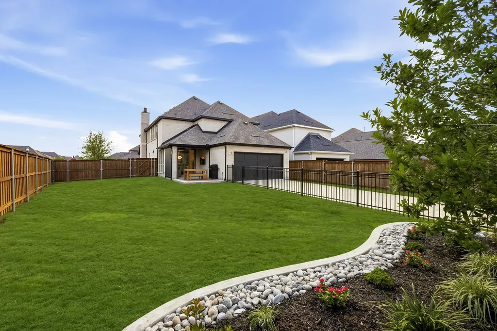 8509 Scottys Lake Lane The Colony TX 75056
