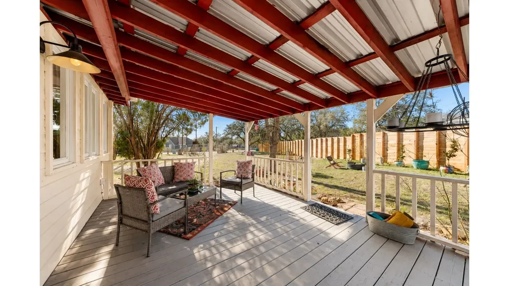 117 Reading Avenue N Kerrville TX 78010