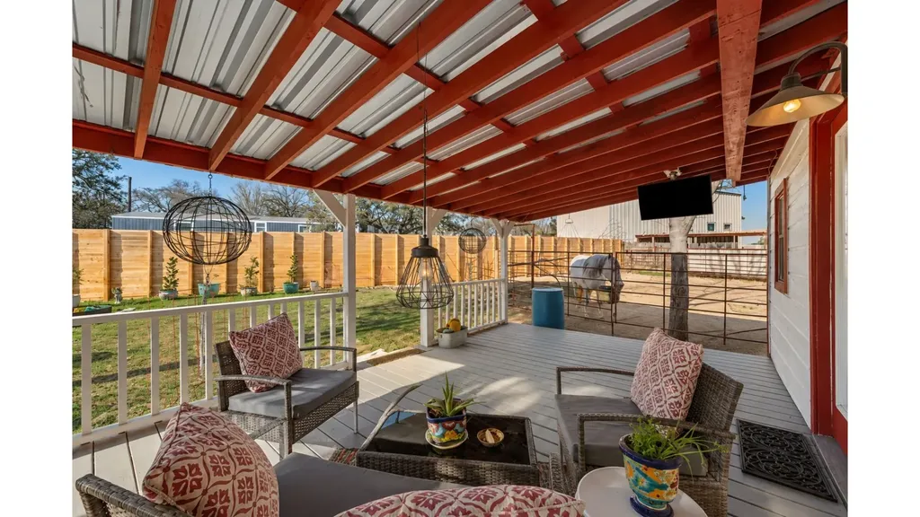 117 Reading Avenue N Kerrville TX 78010
