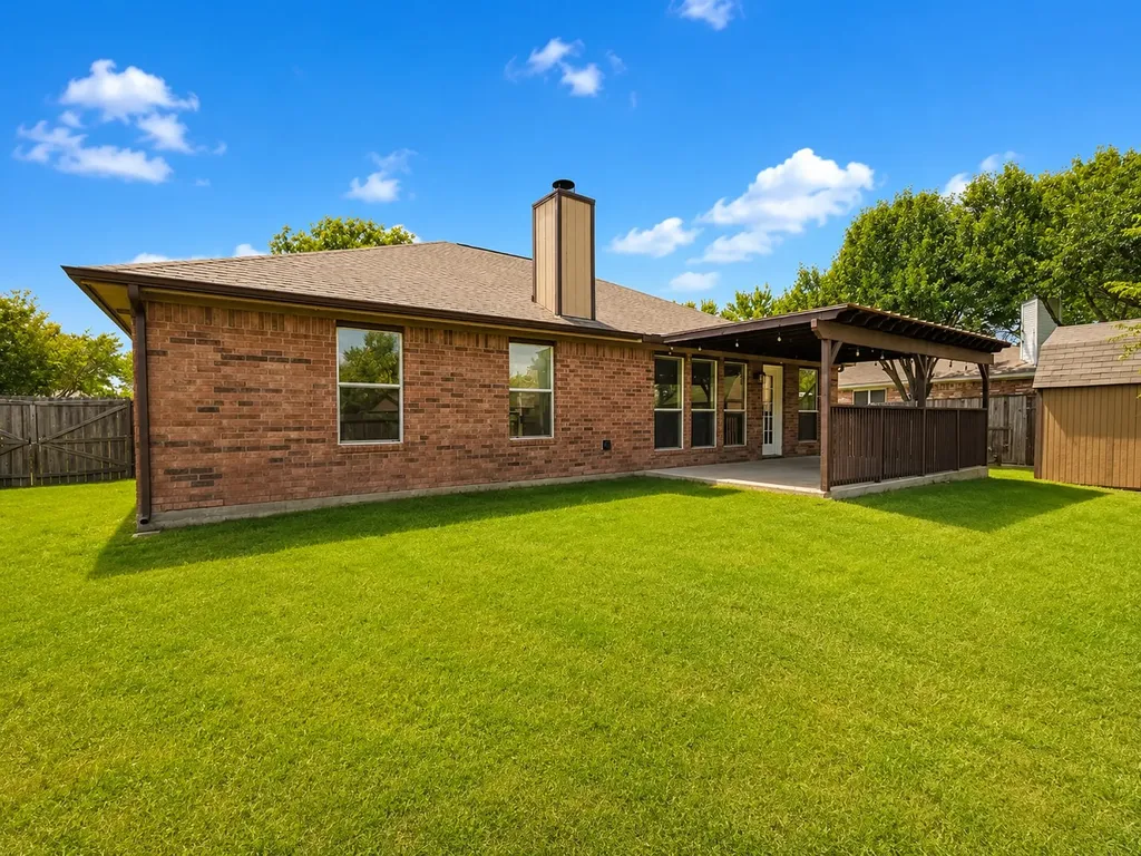 1010 Mediterranean Avenue Midlothian TX 76065