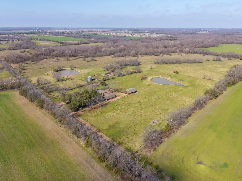 3998 County Road 2706 Caddo Mills TX 75135