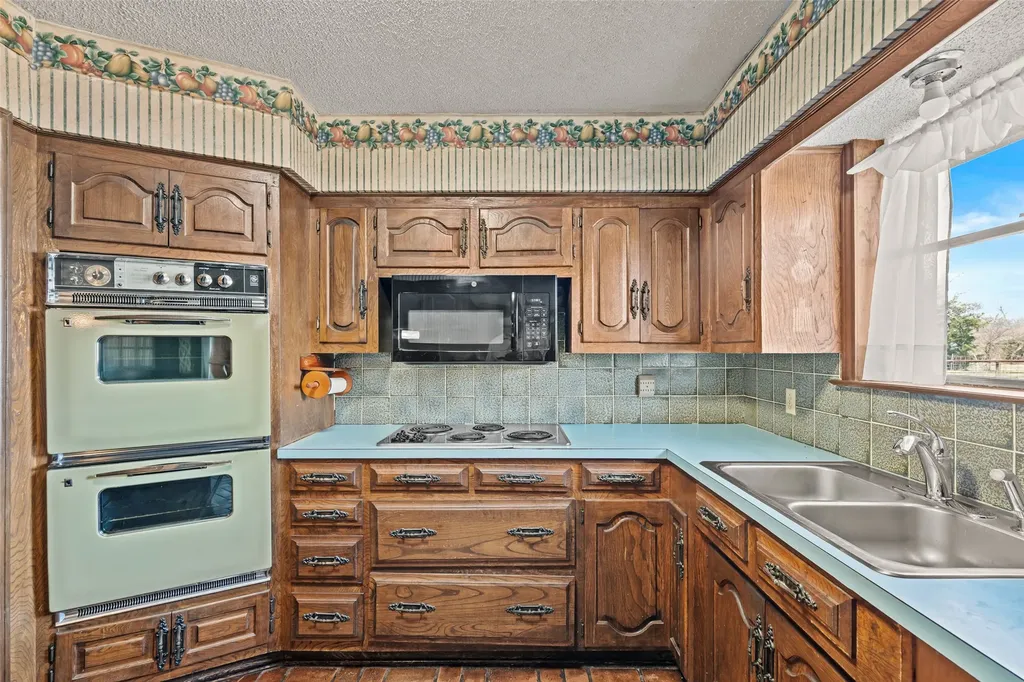 3998 County Road 2706 Caddo Mills TX 75135