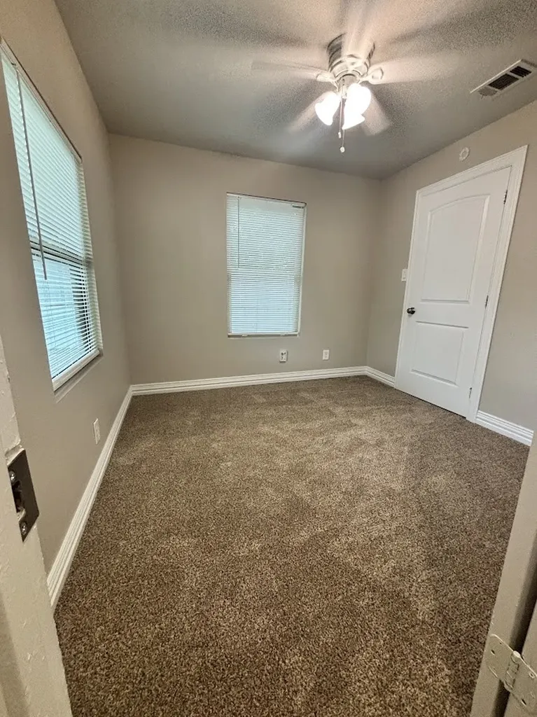 1126 Wilbur Street Dallas TX 75224