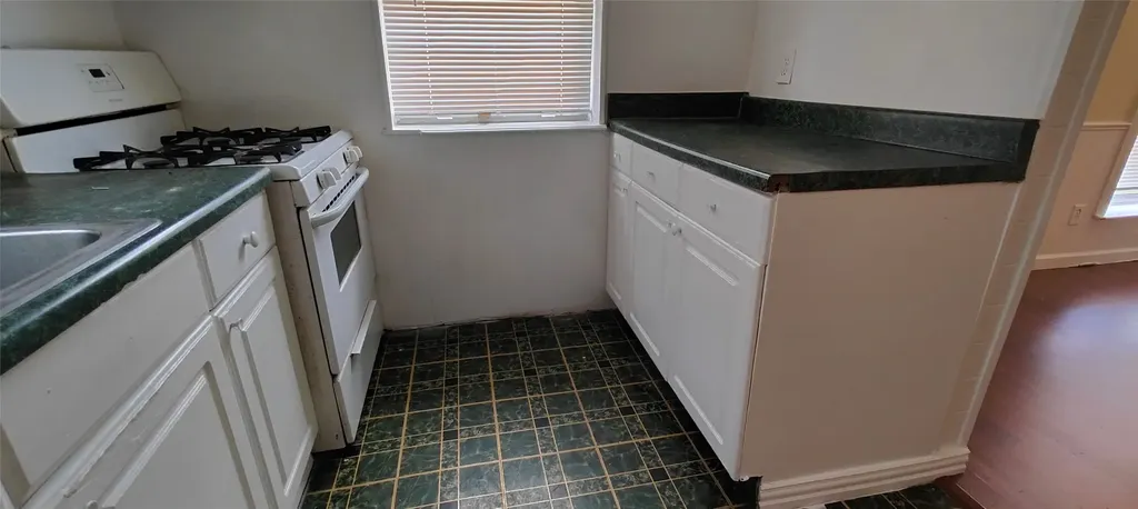 2413 Royal Drive Garland TX 75041
