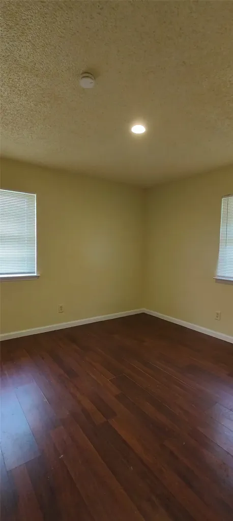 2413 Royal Drive Garland TX 75041