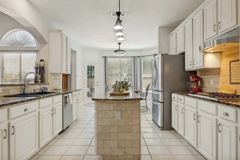 1307 Lighthouse Allen TX 75013