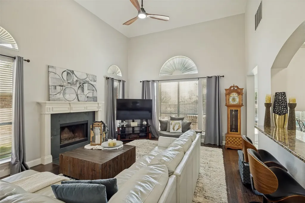 1307 Lighthouse Allen TX 75013