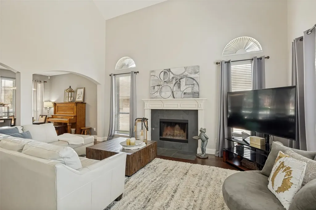 1307 Lighthouse Allen TX 75013
