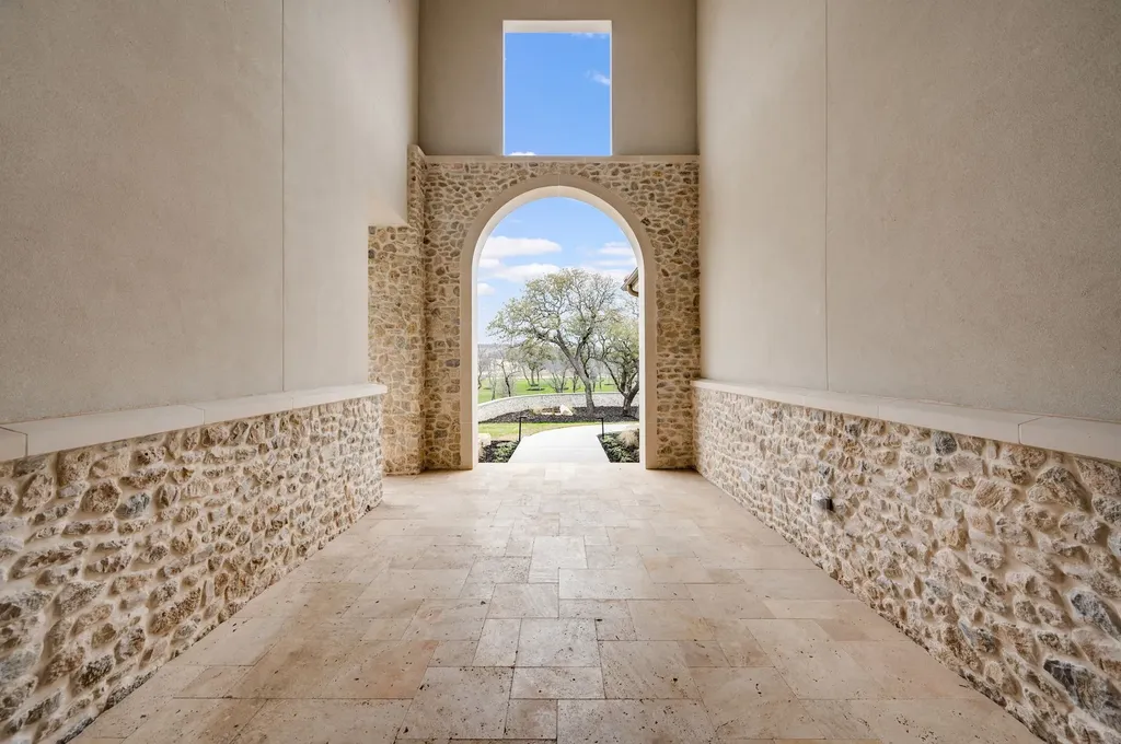 10621 Arrowhead Point Drive Fort Worth TX 76179