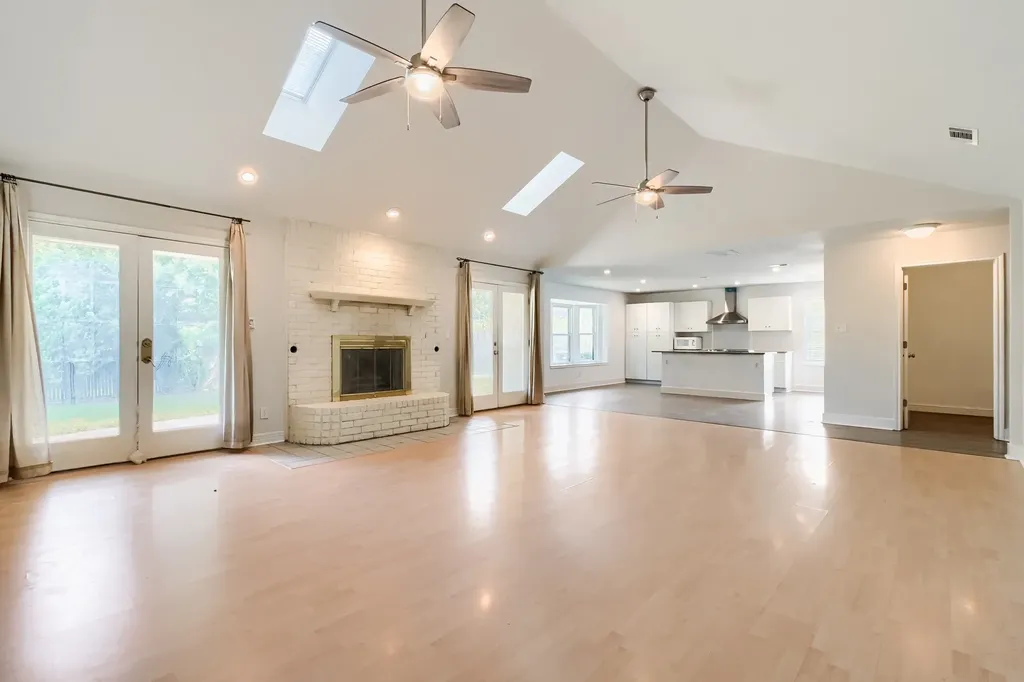 8821 Glen Hollow Drive Fort Worth TX 76179