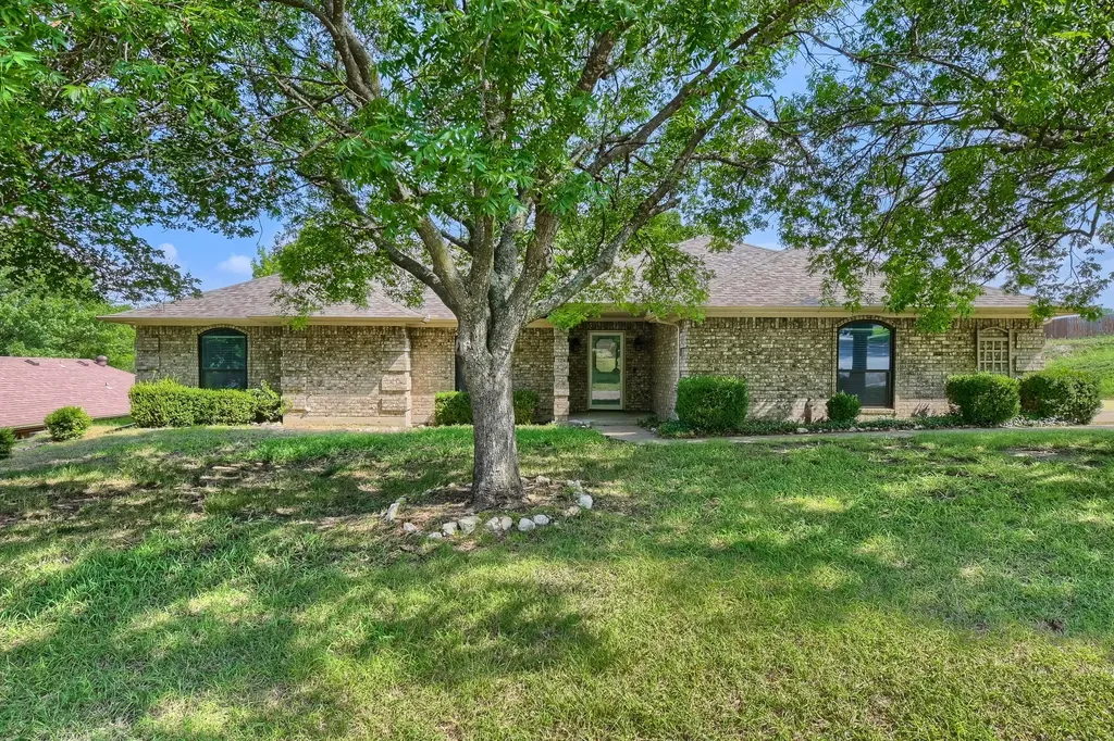 8821 Glen Hollow Drive Fort Worth TX 76179