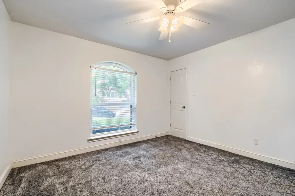 8821 Glen Hollow Drive Fort Worth TX 76179