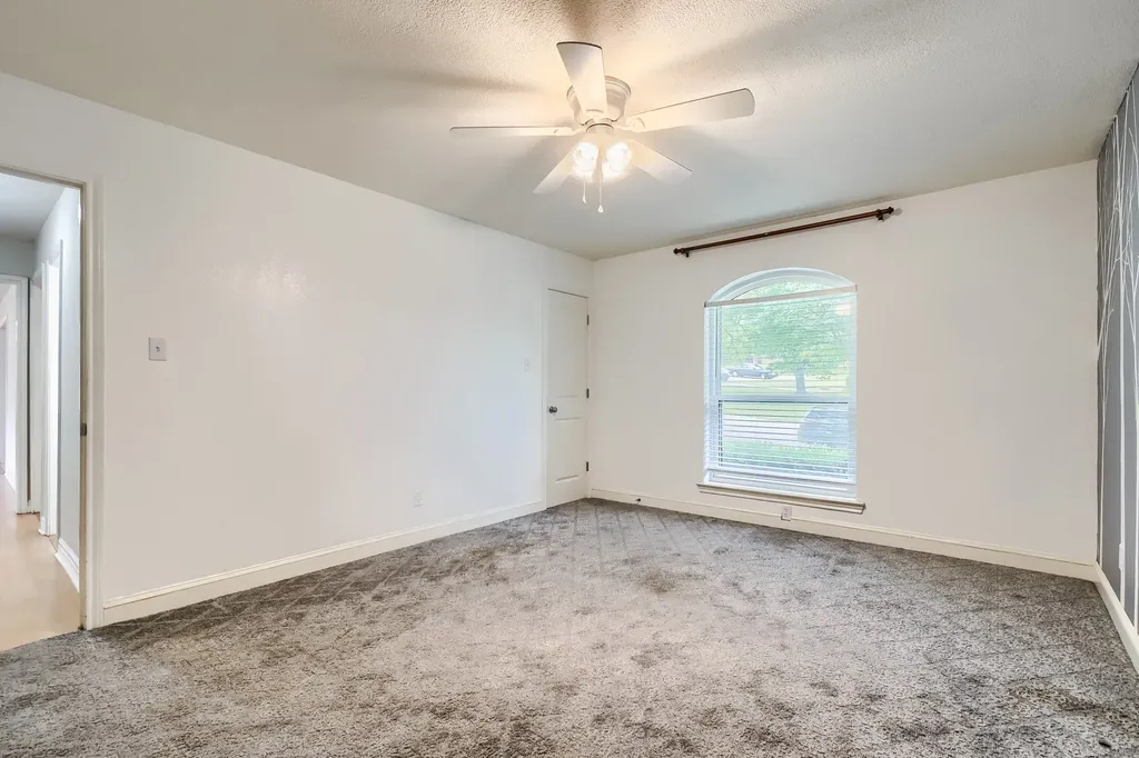 8821 Glen Hollow Drive Fort Worth TX 76179
