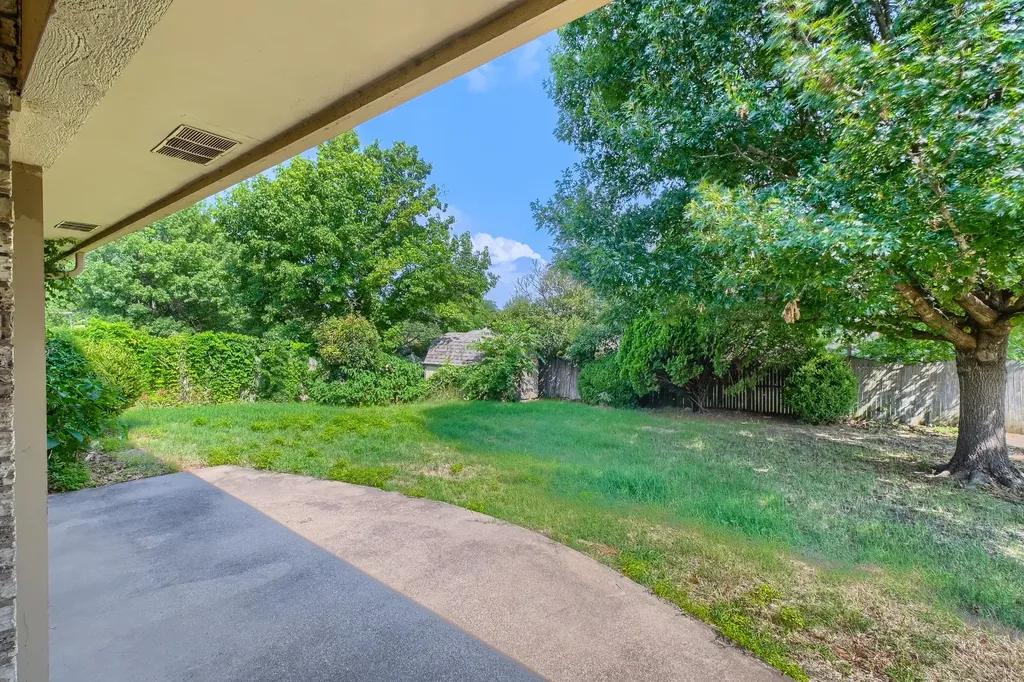 8821 Glen Hollow Drive Fort Worth TX 76179