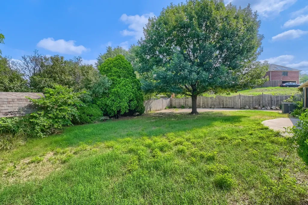 8821 Glen Hollow Drive Fort Worth TX 76179