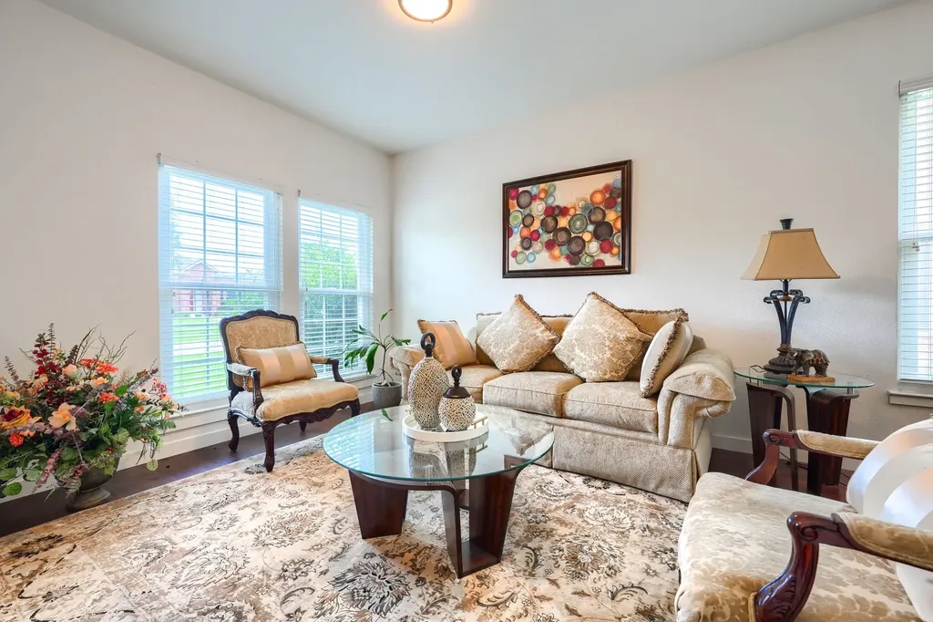 5225 Alec Drive Garland TX 75043