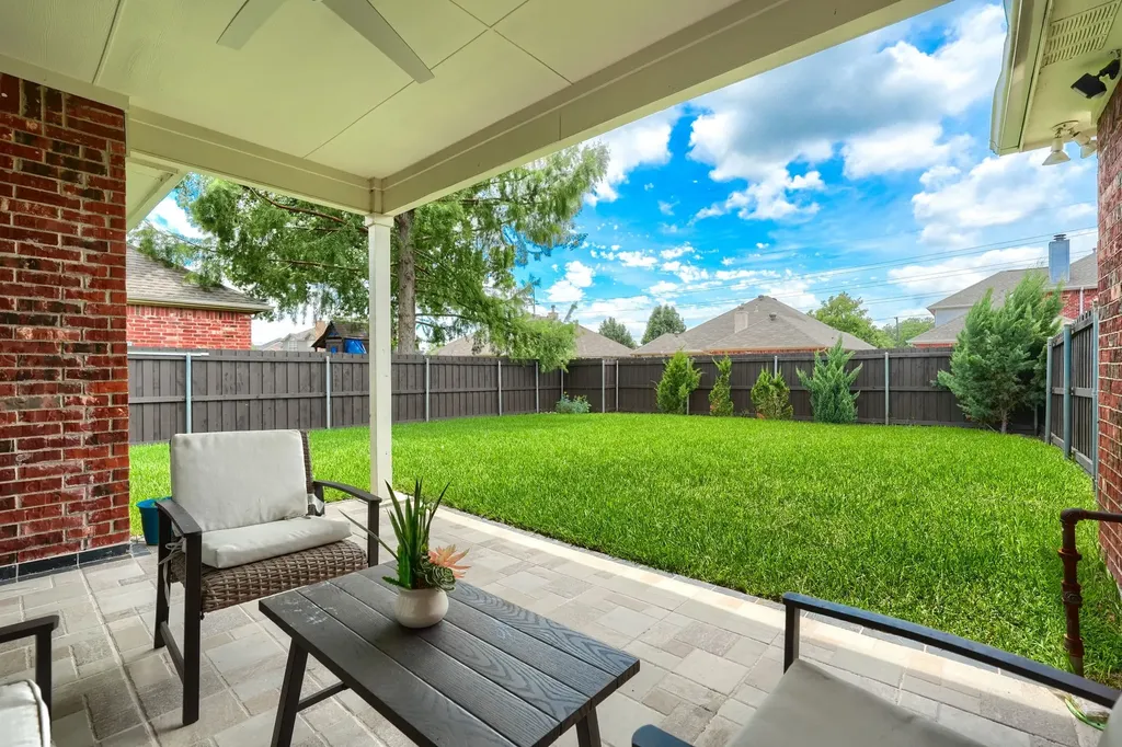 5225 Alec Drive Garland TX 75043