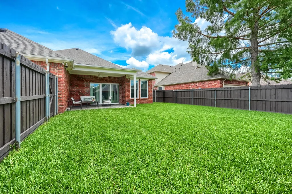 5225 Alec Drive Garland TX 75043