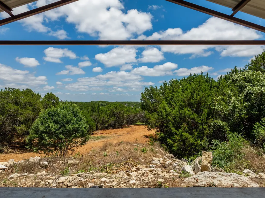 372 County Road 2547 Meridian TX 76665