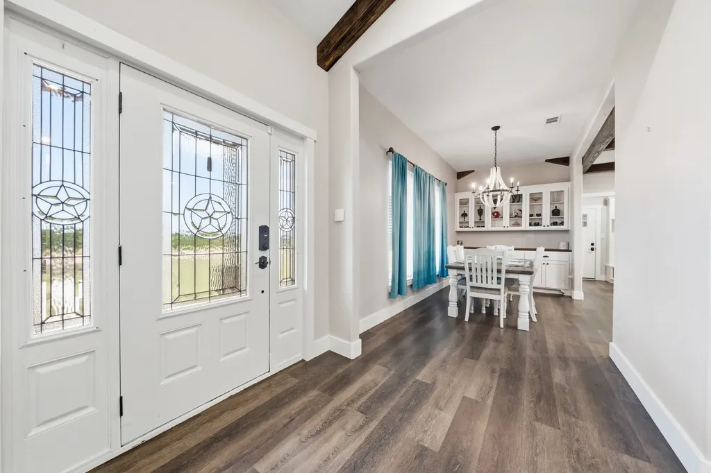 372 County Road 2547 Meridian TX 76665