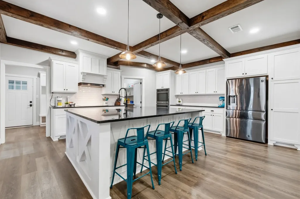 372 County Road 2547 Meridian TX 76665