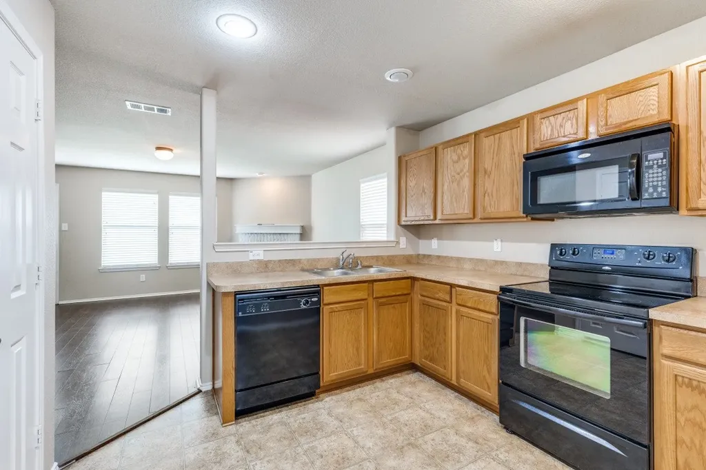 2417 Grand Rapids Drive Fort Worth TX 76177