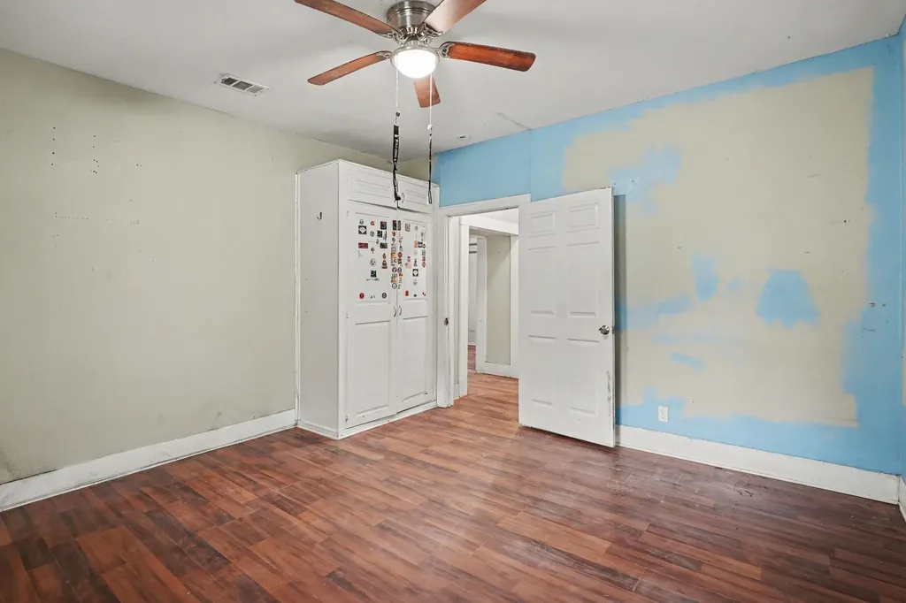 714 Ritchey Street Gainesville TX 76240