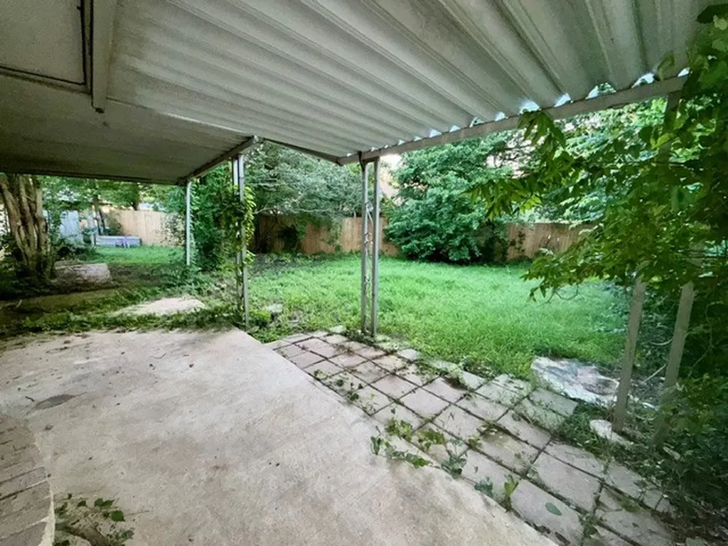 237 Palm Drive Marlin TX 76661