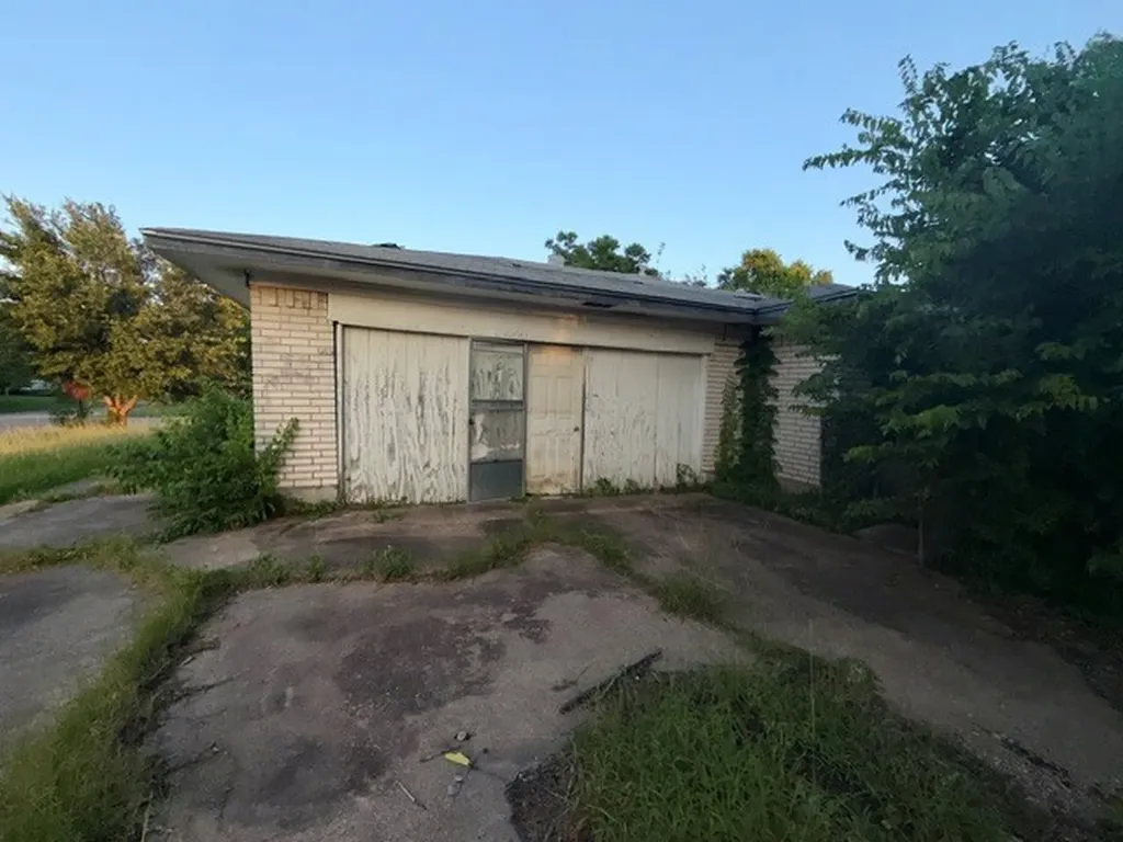 237 Palm Drive Marlin TX 76661