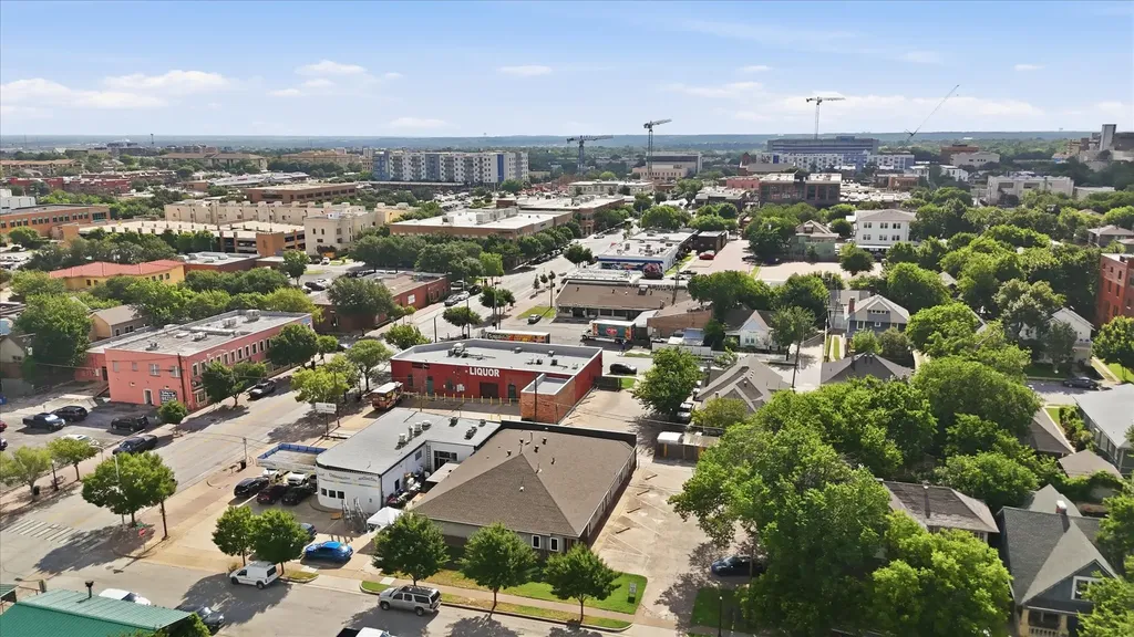 1309 Washington Fort Worth TX 76104