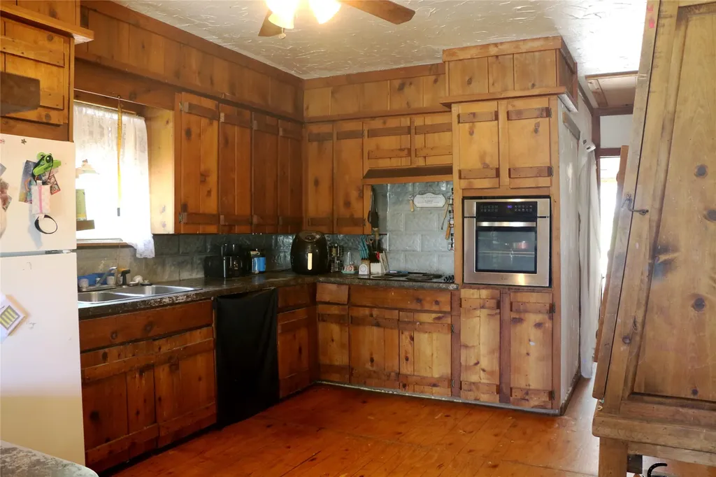 117 County Road 485 Ranger TX 76470