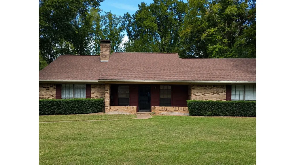 222 Woodland Circle Crockett TX 75835