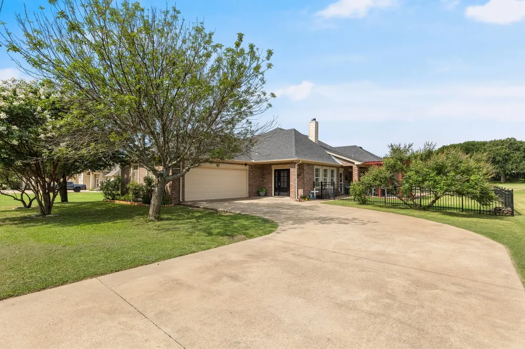 17012 Trailwood Drive Whitney TX 76692